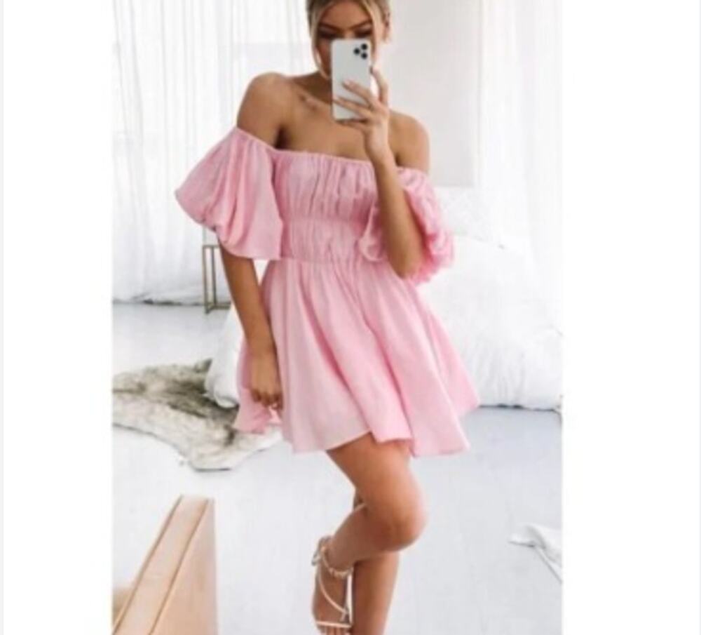 Aiyana Women's Bubblegum Pink Puff Sleeve Poof Off Shoulder Mini Dress Size 4